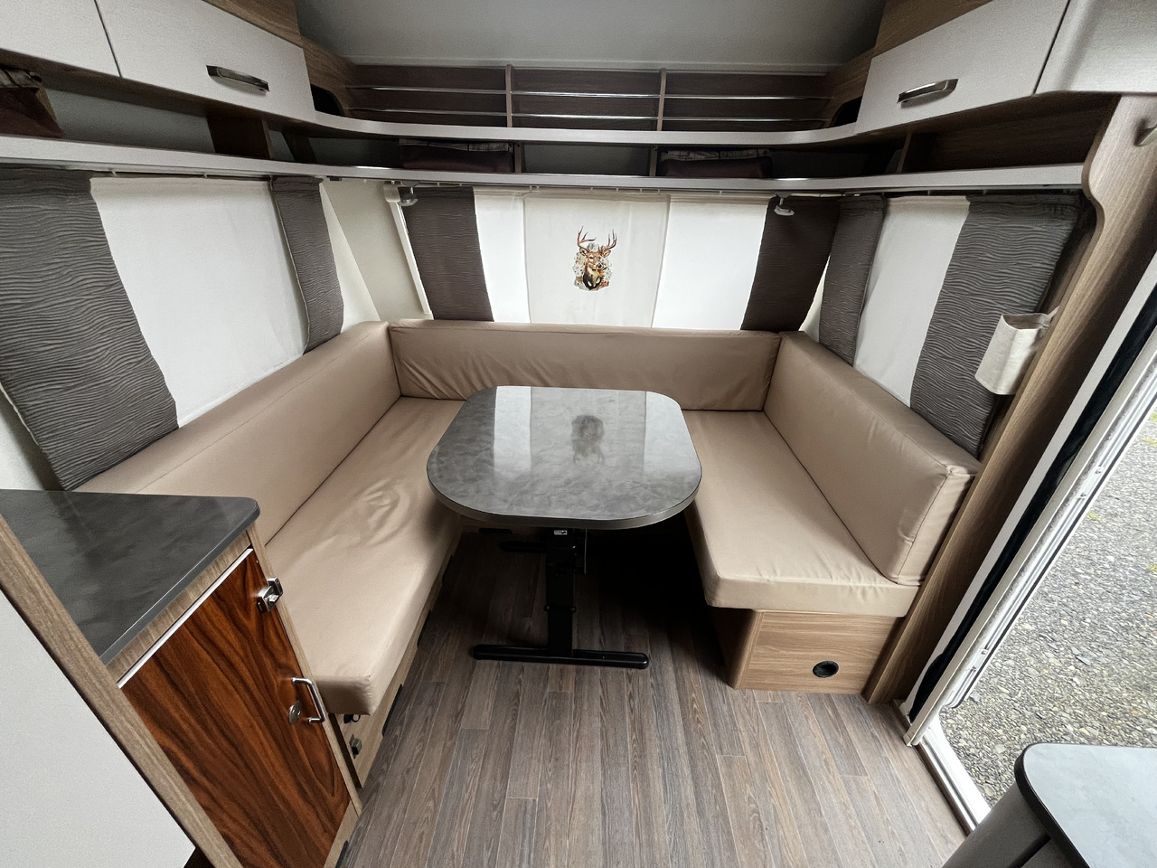 Asuntovaunu Bürstner Premio 530 TL Mover Dachklimaanlage Einzelbetten: kuva Asuntovaunu Bürstner Premio 530 TL Mover Dachklimaanlage Einzelbetten Asuntovaunu Bürstner Premio 530 TL Mover Dachklimaanlage Einzelbetten: kuva Asuntovaunu Bürstner Premio 530 TL Mover Dachklimaanlage Einzelbetten