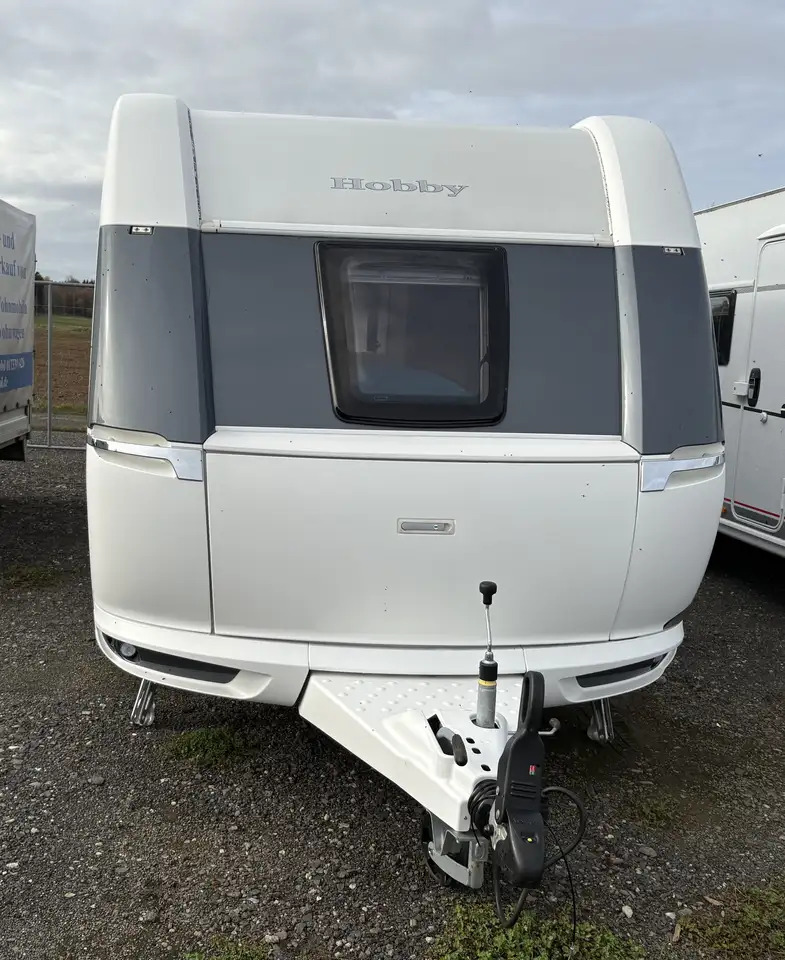 Hobby 540UFf Wohnwagen queensbett - Asuntovaunu: kuva Hobby 540UFf Wohnwagen queensbett - Asuntovaunu Hobby 540UFf Wohnwagen queensbett - Asuntovaunu: kuva Hobby 540UFf Wohnwagen queensbett - Asuntovaunu