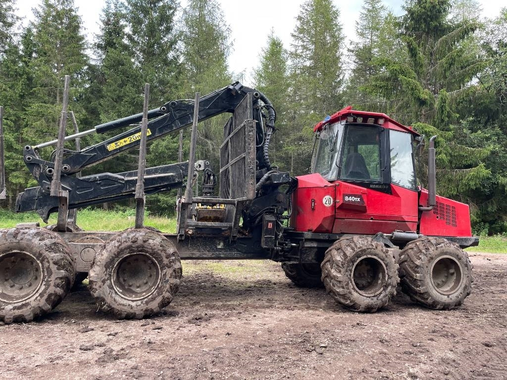Komatsu 840TX - Kuormatraktori: kuva Komatsu 840TX - Kuormatraktori Komatsu 840TX - Kuormatraktori: kuva Komatsu 840TX - Kuormatraktori
