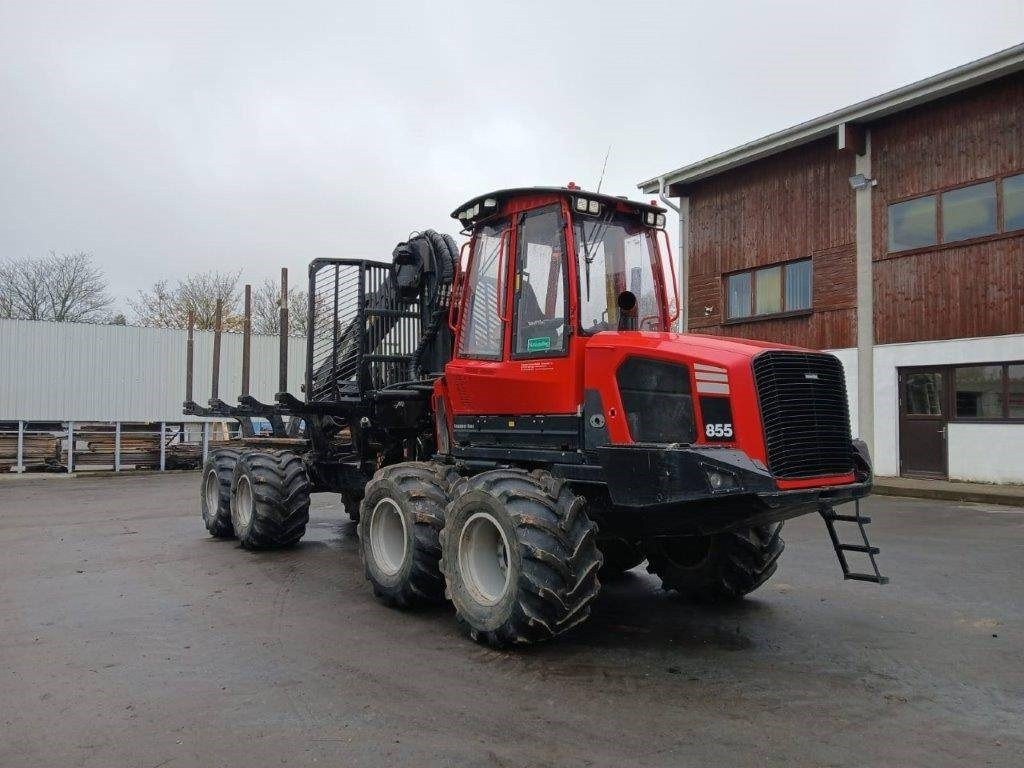 Kuormatraktori Komatsu 855: kuva Kuormatraktori Komatsu 855