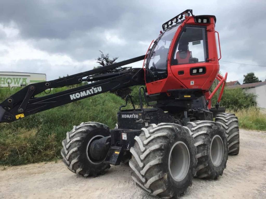 Komatsu 931 XC - Harvesteri: kuva Komatsu 931 XC - Harvesteri Komatsu 931 XC - Harvesteri: kuva Komatsu 931 XC - Harvesteri