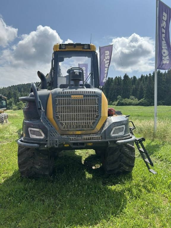 Ponsse Bear 8W - Harvesteri: kuva Ponsse Bear 8W - Harvesteri Ponsse Bear 8W - Harvesteri: kuva Ponsse Bear 8W - Harvesteri