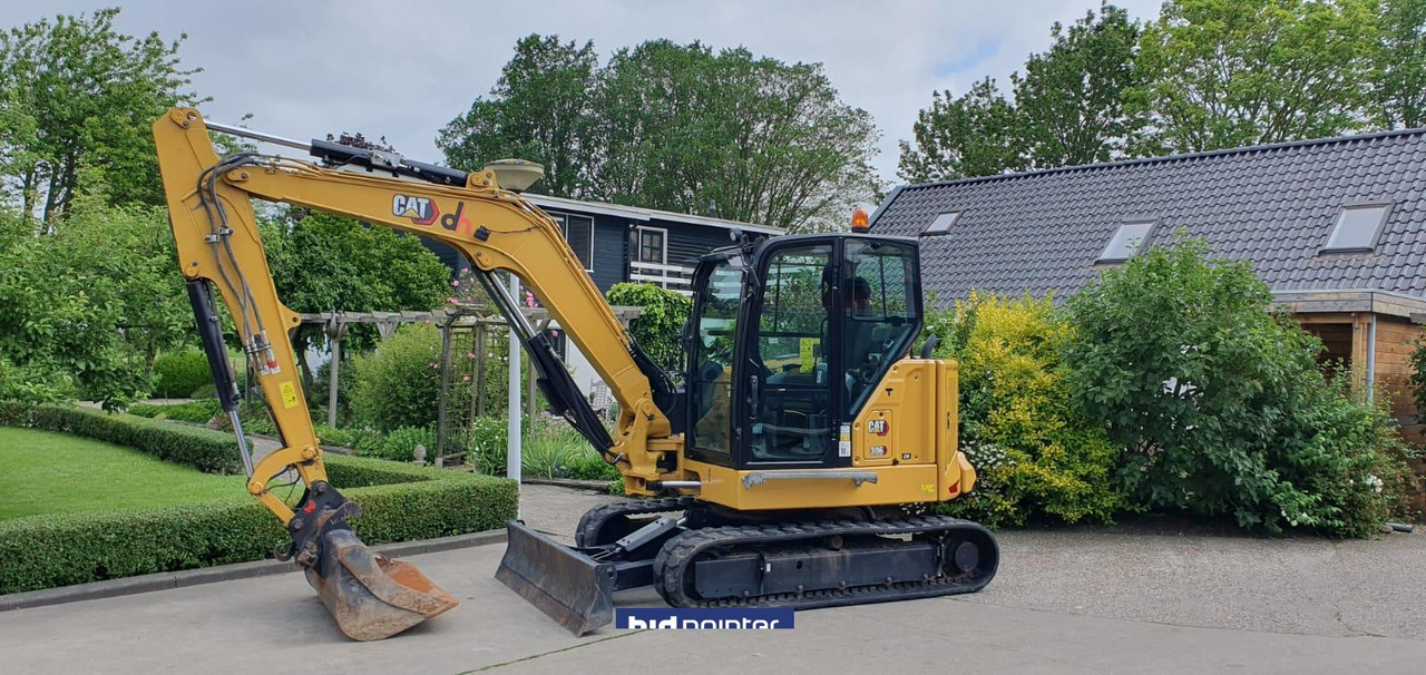 Cat 306 CR - Minikuormaaja: kuva Cat 306 CR - Minikuormaaja Cat 306 CR - Minikuormaaja: kuva Cat 306 CR - Minikuormaaja