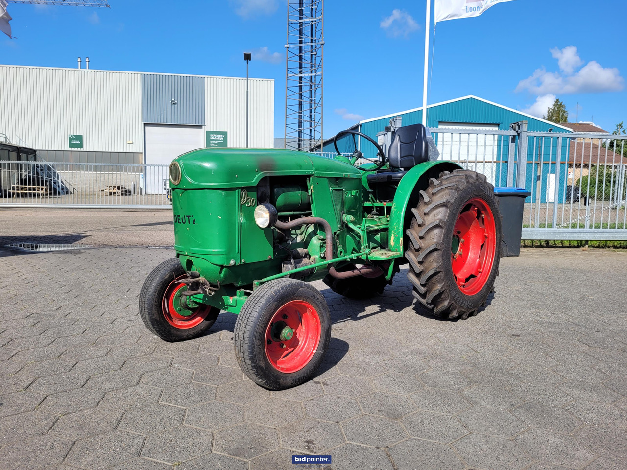 Deutz D30 Smalspoor - Traktori: kuva  Deutz D30 Smalspoor - Traktori Deutz D30 Smalspoor - Traktori: kuva  Deutz D30 Smalspoor - Traktori