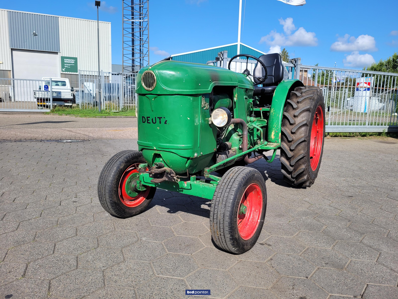 Deutz D30 Smalspoor - Traktori: kuva  Deutz D30 Smalspoor - Traktori Deutz D30 Smalspoor - Traktori: kuva  Deutz D30 Smalspoor - Traktori