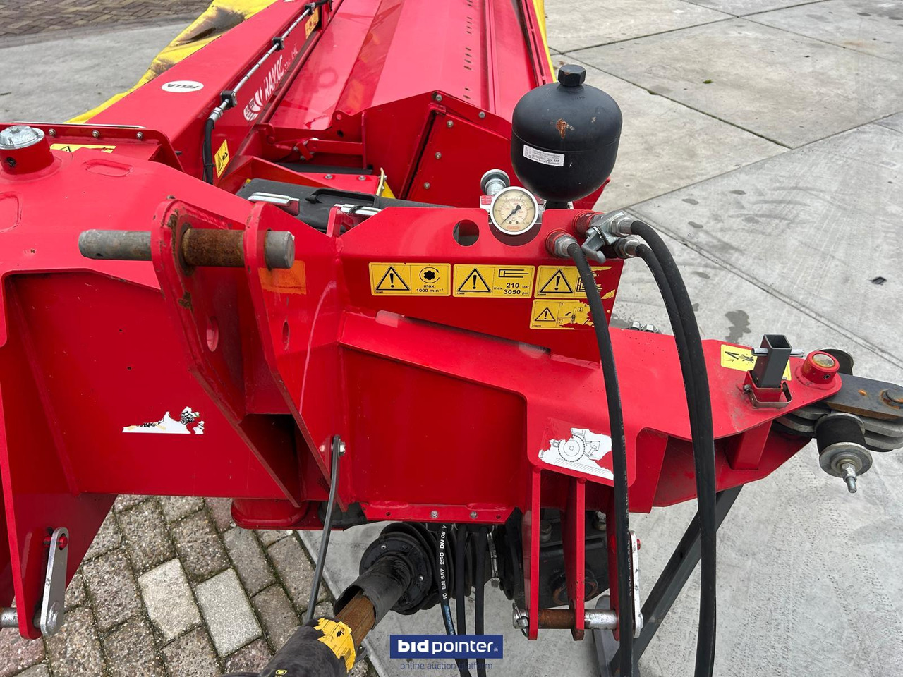 Fella RAMOS 3570 - Niittokone: kuva Fella RAMOS 3570 - Niittokone Fella RAMOS 3570 - Niittokone: kuva Fella RAMOS 3570 - Niittokone