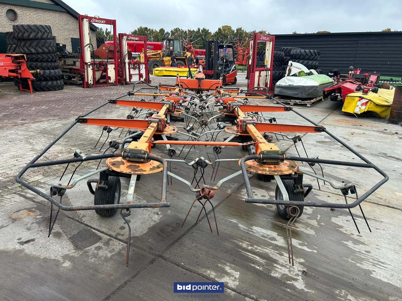 Fella TH1300 Hydro - Pöyhin: kuva Fella TH1300 Hydro - Pöyhin Fella TH1300 Hydro - Pöyhin: kuva Fella TH1300 Hydro - Pöyhin