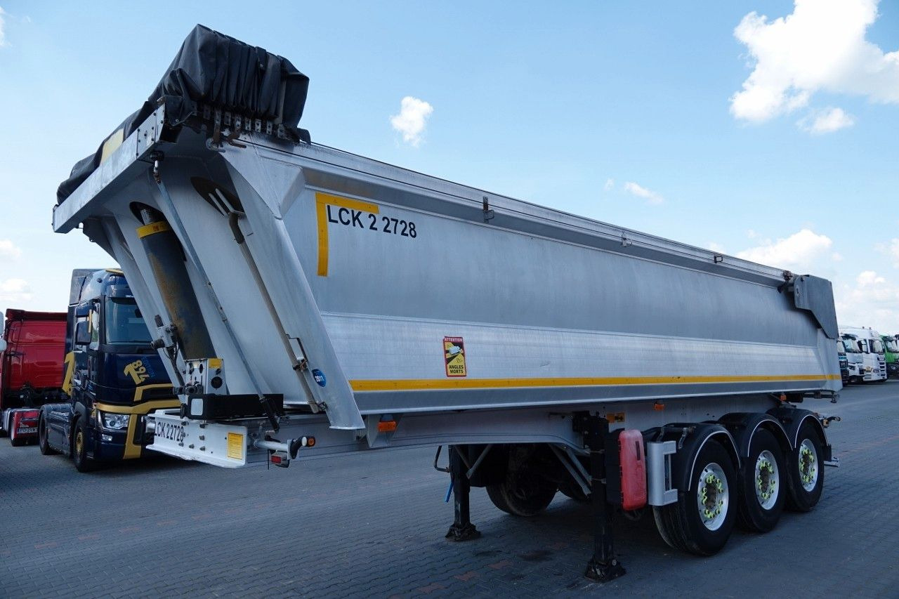 Benalu WYWROTKA / 23 m3 / ALUMINIOWA HYDROKLAPA / OŚ P - Kippiauto puoliperävaunu: kuva Benalu WYWROTKA / 23 m3 / ALUMINIOWA HYDROKLAPA / OŚ P - Kippiauto puoliperävaunu Benalu WYWROTKA / 23 m3 / ALUMINIOWA HYDROKLAPA / OŚ P - Kippiauto puoliperävaunu: kuva Benalu WYWROTKA / 23 m3 / ALUMINIOWA HYDROKLAPA / OŚ P - Kippiauto puoliperävaunu