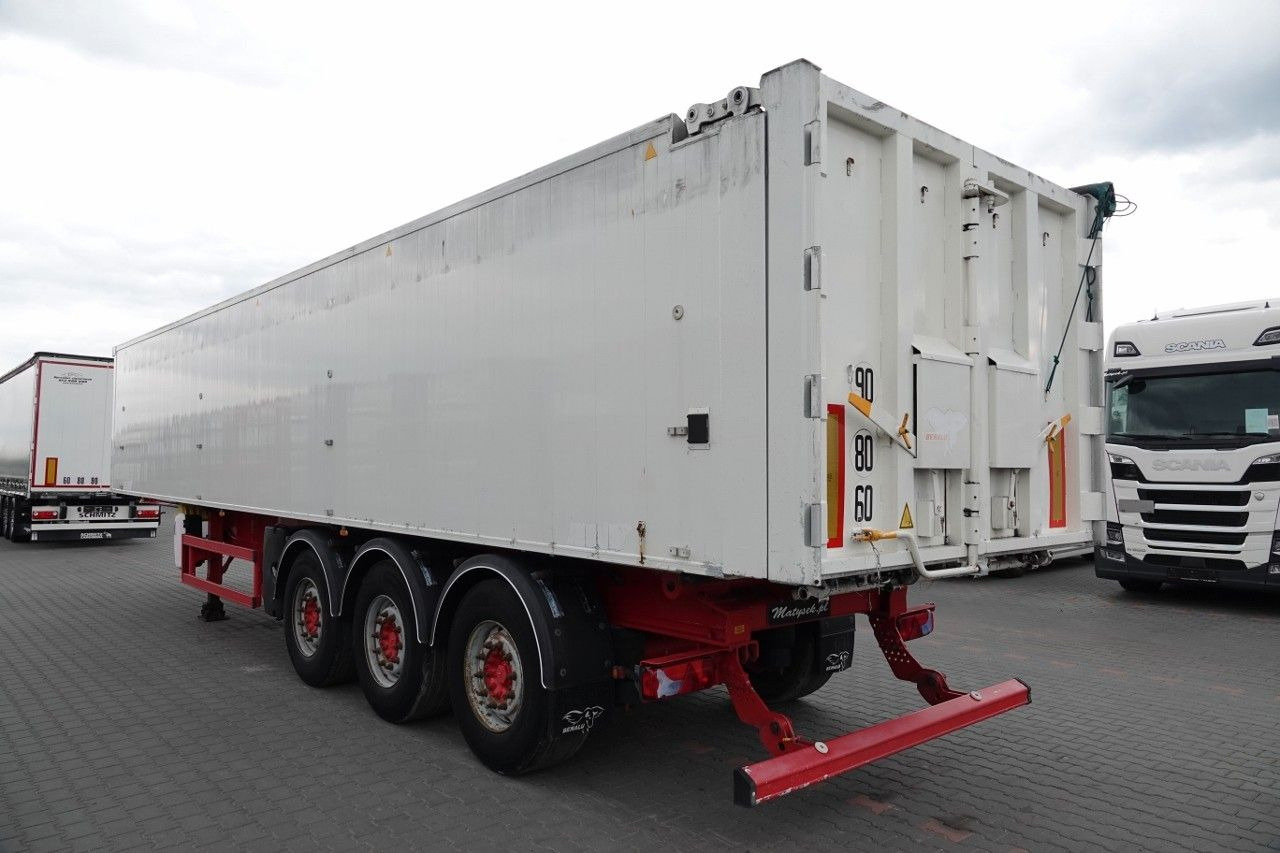 Benalu WYWROTKA 49 m3 / ALUMINIOWA MULDA / KLAPO -DRZWI - Kippiauto puoliperävaunu: kuva Benalu WYWROTKA 49 m3 / ALUMINIOWA MULDA / KLAPO -DRZWI - Kippiauto puoliperävaunu Benalu WYWROTKA 49 m3 / ALUMINIOWA MULDA / KLAPO -DRZWI - Kippiauto puoliperävaunu: kuva Benalu WYWROTKA 49 m3 / ALUMINIOWA MULDA / KLAPO -DRZWI - Kippiauto puoliperävaunu