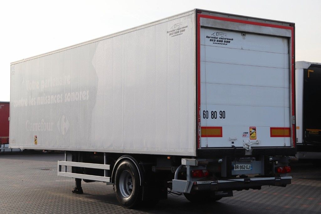 Chereau FRIGO/THERMO KING SLX /CITY LINER/ L: 9,4 M/SAF - Refrigeraattori puoliperävaunu: kuva Chereau FRIGO/THERMO KING SLX /CITY LINER/ L: 9,4 M/SAF - Refrigeraattori puoliperävaunu Chereau FRIGO/THERMO KING SLX /CITY LINER/ L: 9,4 M/SAF - Refrigeraattori puoliperävaunu: kuva Chereau FRIGO/THERMO KING SLX /CITY LINER/ L: 9,4 M/SAF - Refrigeraattori puoliperävaunu