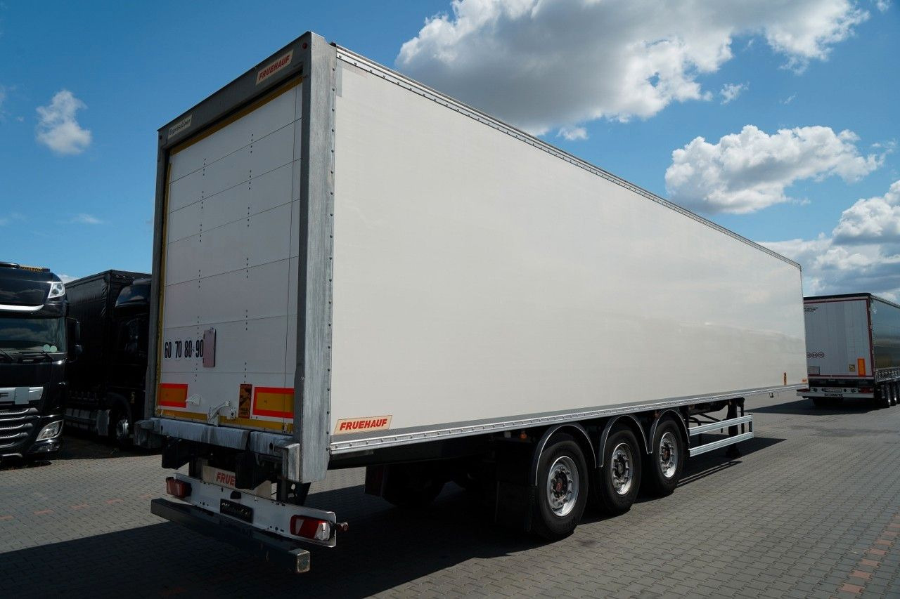 Frühauf KONTENER / KOFFER / DOPPLESTOCK / OSIE SAF / - Refrigeraattori puoliperävaunu: kuva Frühauf KONTENER / KOFFER / DOPPLESTOCK / OSIE SAF / - Refrigeraattori puoliperävaunu Frühauf KONTENER / KOFFER / DOPPLESTOCK / OSIE SAF / - Refrigeraattori puoliperävaunu: kuva Frühauf KONTENER / KOFFER / DOPPLESTOCK / OSIE SAF / - Refrigeraattori puoliperävaunu