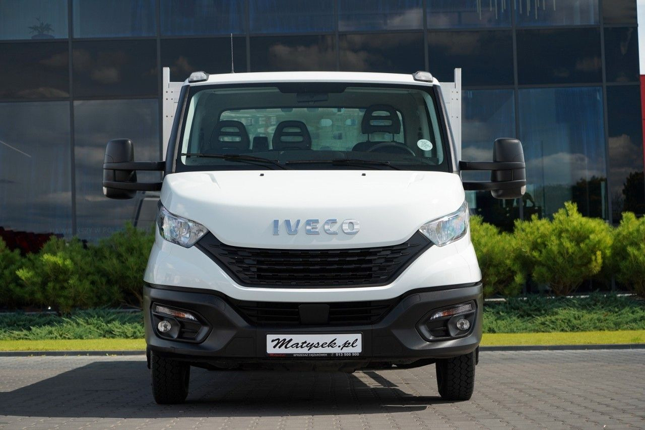 Iveco 35-140 / SKRZYNIOWY 5m / MANUAL / BLIŹNIAK / 202 - Jakeluauto: kuva Iveco 35-140 / SKRZYNIOWY 5m / MANUAL / BLIŹNIAK / 202 - Jakeluauto Iveco 35-140 / SKRZYNIOWY 5m / MANUAL / BLIŹNIAK / 202 - Jakeluauto: kuva Iveco 35-140 / SKRZYNIOWY 5m / MANUAL / BLIŹNIAK / 202 - Jakeluauto