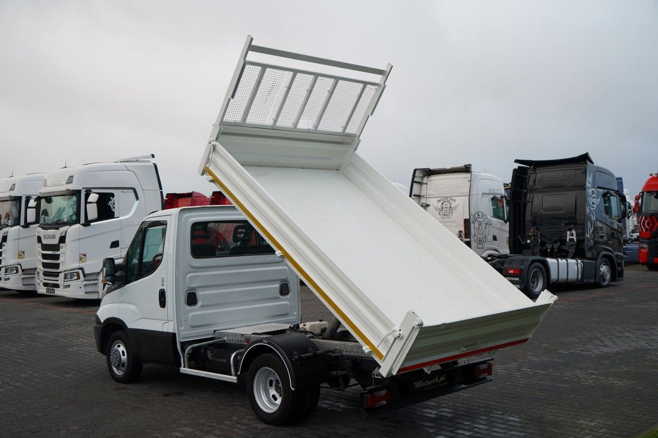 Iveco DAILY 35-130 / WYWROTKA TYLNOZSYPOWA / BLIŹNIAK - Kippilava-auto: kuva Iveco DAILY 35-130 / WYWROTKA TYLNOZSYPOWA / BLIŹNIAK - Kippilava-auto Iveco DAILY 35-130 / WYWROTKA TYLNOZSYPOWA / BLIŹNIAK - Kippilava-auto: kuva Iveco DAILY 35-130 / WYWROTKA TYLNOZSYPOWA / BLIŹNIAK - Kippilava-auto