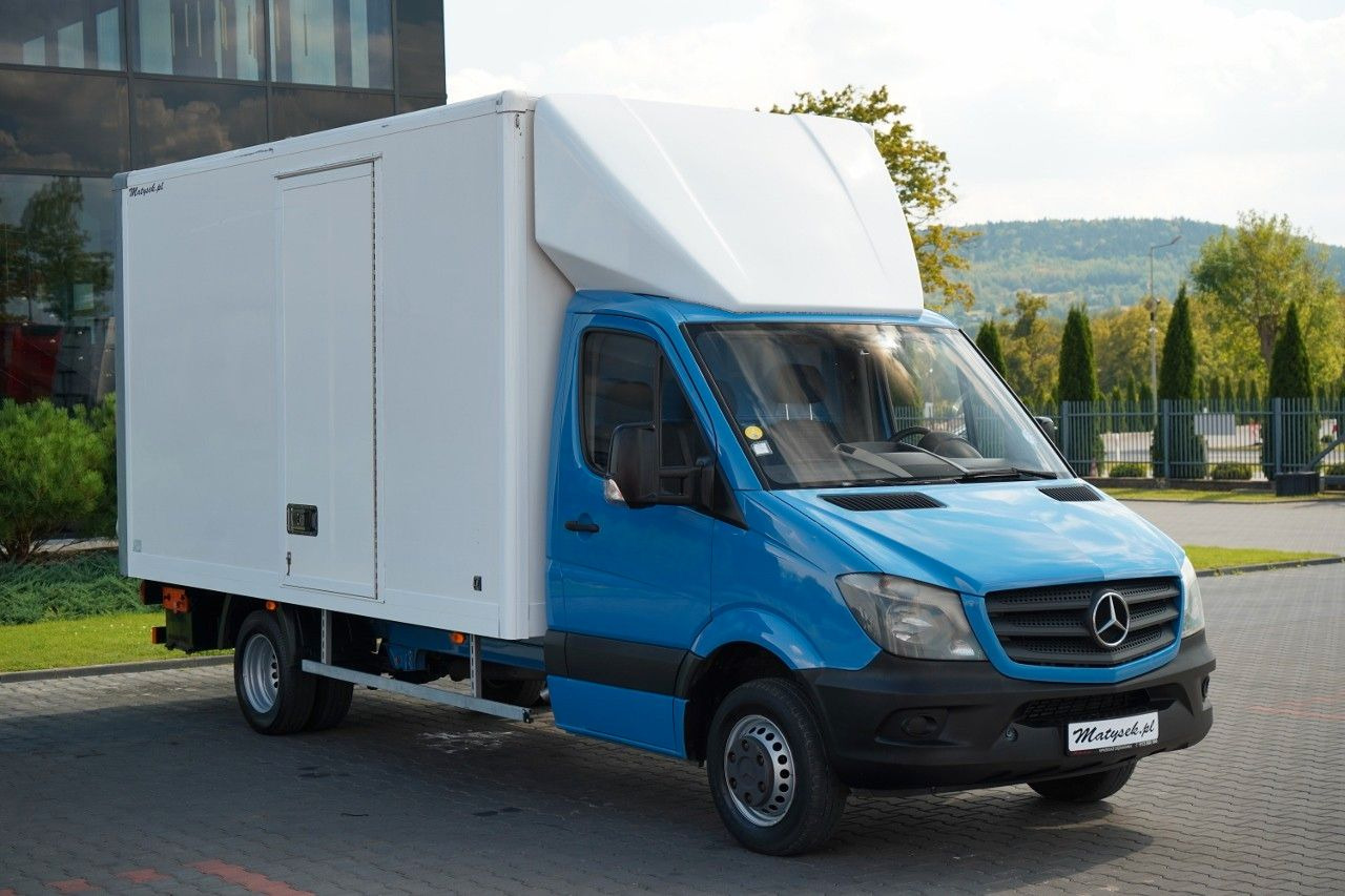 Iveco SPRINTER / KONTENER / BLIŹNIAK / WINDA DHOLLANDI - Kylmäauto: kuva Iveco SPRINTER / KONTENER / BLIŹNIAK / WINDA DHOLLANDI - Kylmäauto Iveco SPRINTER / KONTENER / BLIŹNIAK / WINDA DHOLLANDI - Kylmäauto: kuva Iveco SPRINTER / KONTENER / BLIŹNIAK / WINDA DHOLLANDI - Kylmäauto
