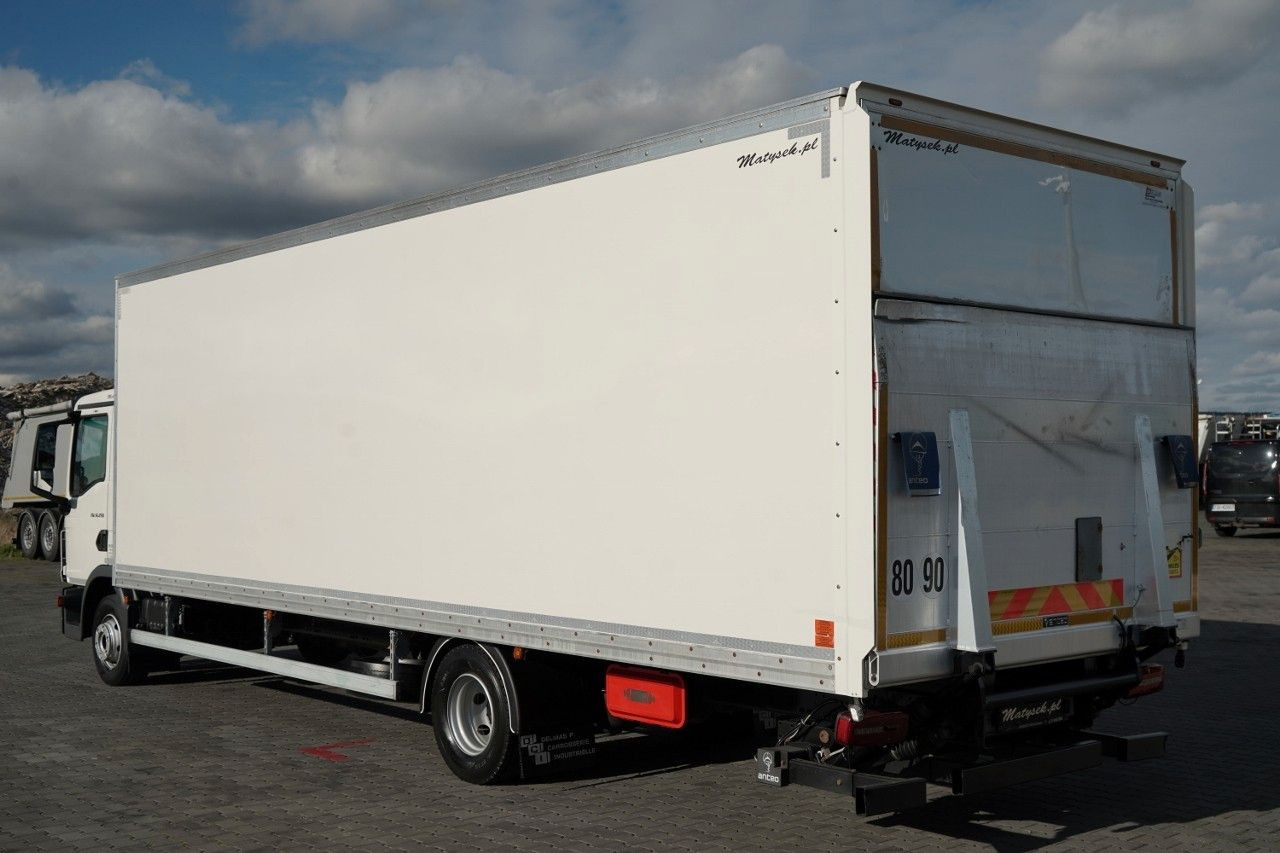 MAN TGL 12.250 / SOLÓWKA / KONTENER 8 M / WINDA / BO - Umpikori kuorma-auto: kuva MAN TGL 12.250 / SOLÓWKA / KONTENER 8 M / WINDA / BO - Umpikori kuorma-auto MAN TGL 12.250 / SOLÓWKA / KONTENER 8 M / WINDA / BO - Umpikori kuorma-auto: kuva MAN TGL 12.250 / SOLÓWKA / KONTENER 8 M / WINDA / BO - Umpikori kuorma-auto