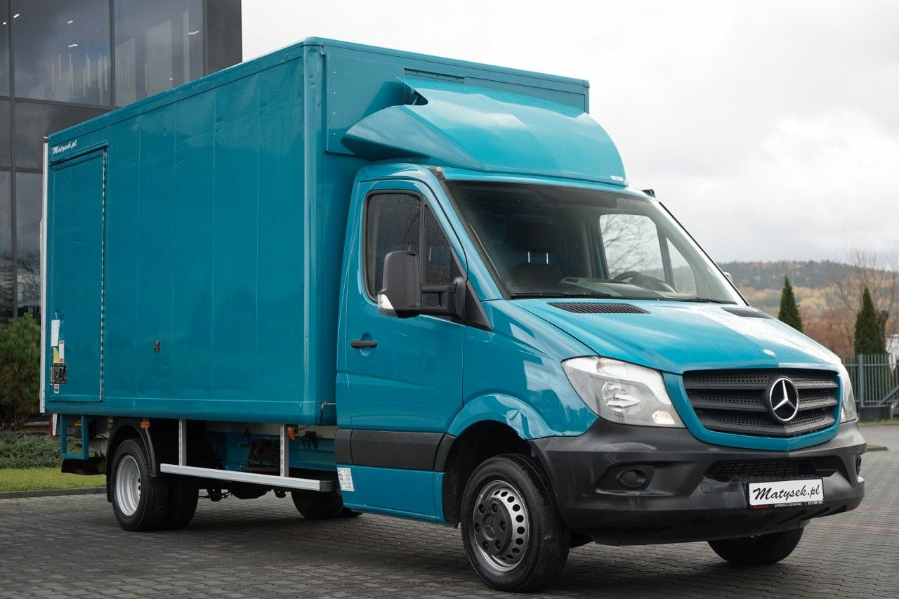 Mercedes-Benz SPRINTER / KONTENER 4,3 M / WINDA PALFINGER - Pressukapelli tavara-auto: kuva Mercedes-Benz SPRINTER / KONTENER 4,3 M / WINDA PALFINGER - Pressukapelli tavara-auto Mercedes-Benz SPRINTER / KONTENER 4,3 M / WINDA PALFINGER - Pressukapelli tavara-auto: kuva Mercedes-Benz SPRINTER / KONTENER 4,3 M / WINDA PALFINGER - Pressukapelli tavara-auto