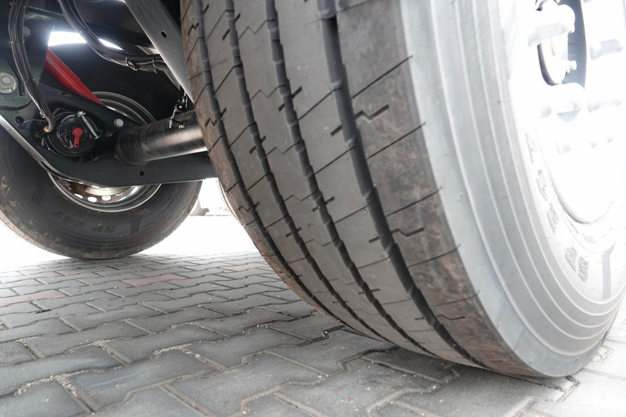 Kippiauto puoliperävaunu Reisch WYWROTKA 31 m3 / RHKS / PODŁOGA 8MM / FABRYCZNIE: kuva Kippiauto puoliperävaunu Reisch WYWROTKA 31 m3 / RHKS / PODŁOGA 8MM / FABRYCZNIE