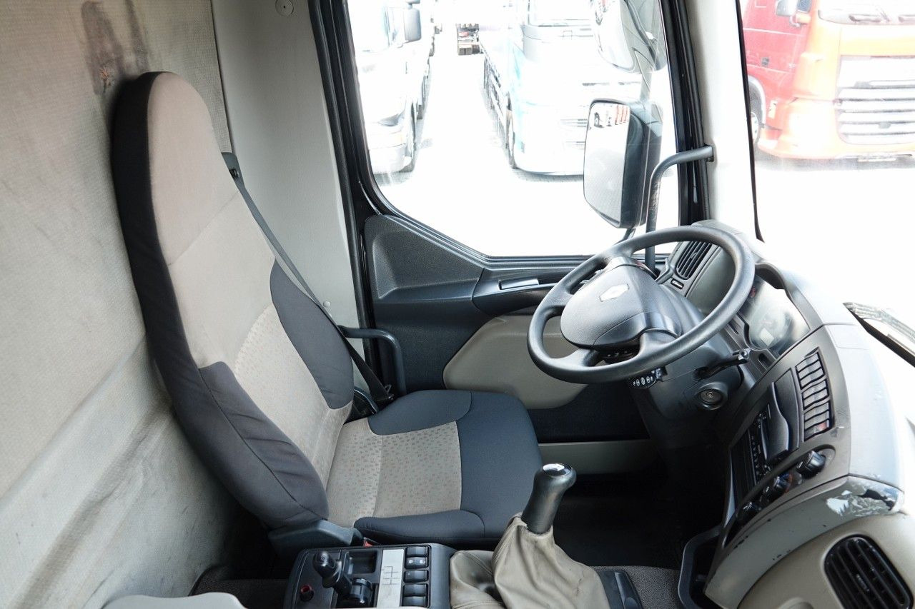 Leasing  Renault PREMIUM 280 DXI / KONTENER - 8,9 M / SOLÓWKA / Renault PREMIUM 280 DXI / KONTENER - 8,9 M / SOLÓWKA /: kuva Leasing  Renault PREMIUM 280 DXI / KONTENER - 8,9 M / SOLÓWKA / Renault PREMIUM 280 DXI / KONTENER - 8,9 M / SOLÓWKA /