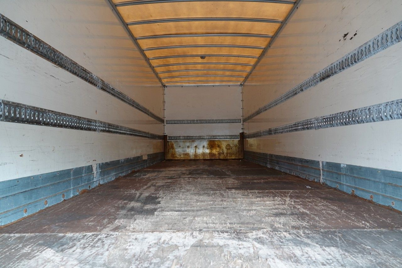 Leasing  Renault PREMIUM 280 DXI / KONTENER - 8,9 M / SOLÓWKA / Renault PREMIUM 280 DXI / KONTENER - 8,9 M / SOLÓWKA /: kuva Leasing  Renault PREMIUM 280 DXI / KONTENER - 8,9 M / SOLÓWKA / Renault PREMIUM 280 DXI / KONTENER - 8,9 M / SOLÓWKA /