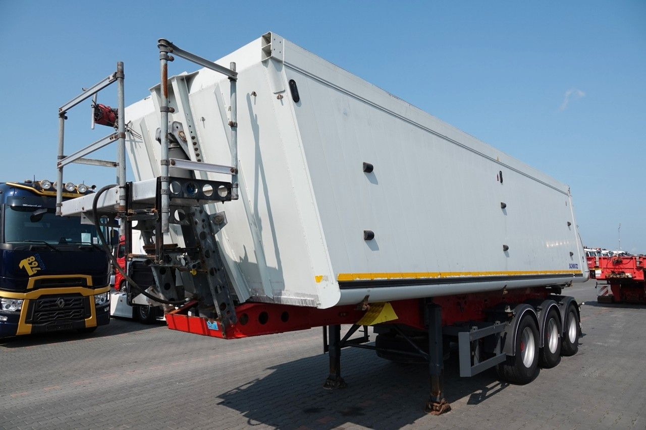 Schmitz Cargobull WYWROTKA 40 M3 / MULDA ALUMINIOWA / OŚ PODNOSZON - Kippiauto puoliperävaunu: kuva Schmitz Cargobull WYWROTKA 40 M3 / MULDA ALUMINIOWA / OŚ PODNOSZON - Kippiauto puoliperävaunu Schmitz Cargobull WYWROTKA 40 M3 / MULDA ALUMINIOWA / OŚ PODNOSZON - Kippiauto puoliperävaunu: kuva Schmitz Cargobull WYWROTKA 40 M3 / MULDA ALUMINIOWA / OŚ PODNOSZON - Kippiauto puoliperävaunu