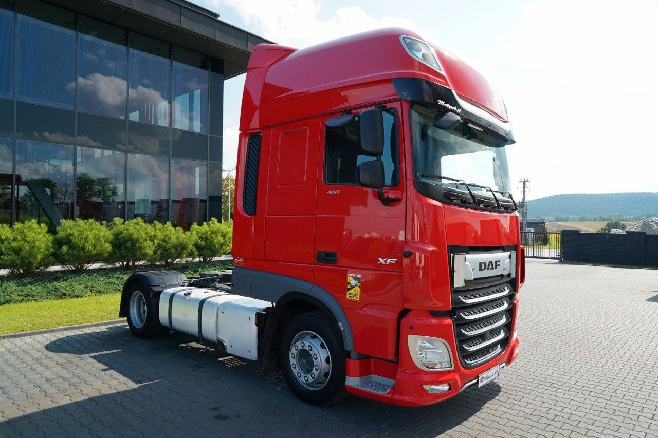 DAF XF 480 / LOW DECK / MEGA / 2021 / SSC / PO KONTR - Vetopöytäauto: kuva DAF XF 480 / LOW DECK / MEGA / 2021 / SSC / PO KONTR - Vetopöytäauto DAF XF 480 / LOW DECK / MEGA / 2021 / SSC / PO KONTR - Vetopöytäauto: kuva DAF XF 480 / LOW DECK / MEGA / 2021 / SSC / PO KONTR - Vetopöytäauto