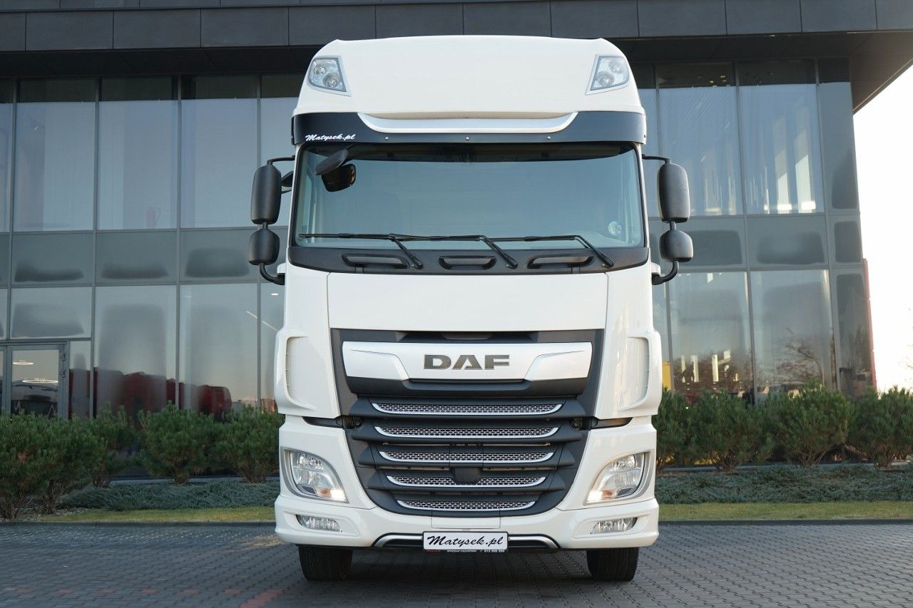 DAF XF 480 / SUPER SPACE CAB / 2021 - Vetopöytäauto: kuva DAF XF 480 / SUPER SPACE CAB / 2021 - Vetopöytäauto DAF XF 480 / SUPER SPACE CAB / 2021 - Vetopöytäauto: kuva DAF XF 480 / SUPER SPACE CAB / 2021 - Vetopöytäauto