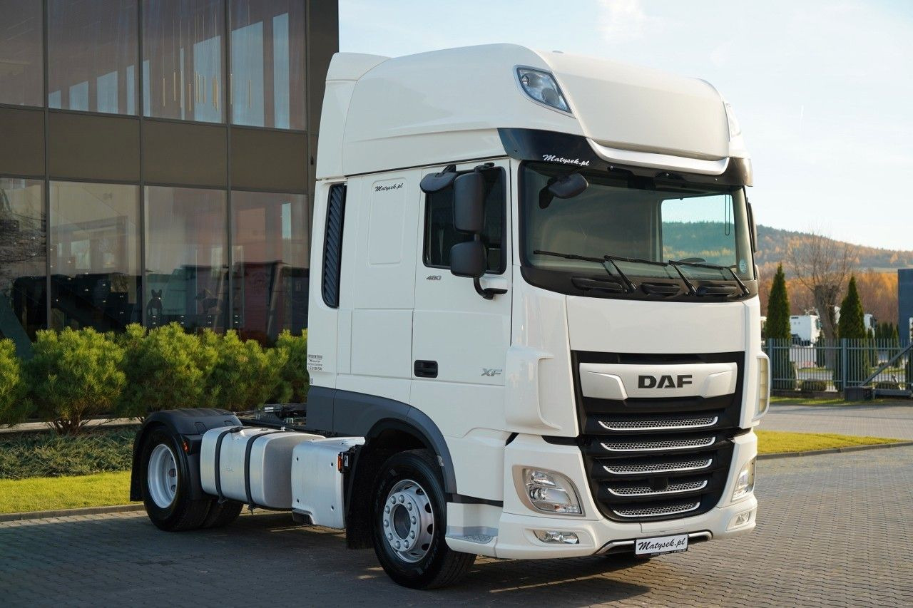 DAF XF 480 / SUPER SPACE CAB / 2021 - Vetopöytäauto: kuva DAF XF 480 / SUPER SPACE CAB / 2021 - Vetopöytäauto DAF XF 480 / SUPER SPACE CAB / 2021 - Vetopöytäauto: kuva DAF XF 480 / SUPER SPACE CAB / 2021 - Vetopöytäauto
