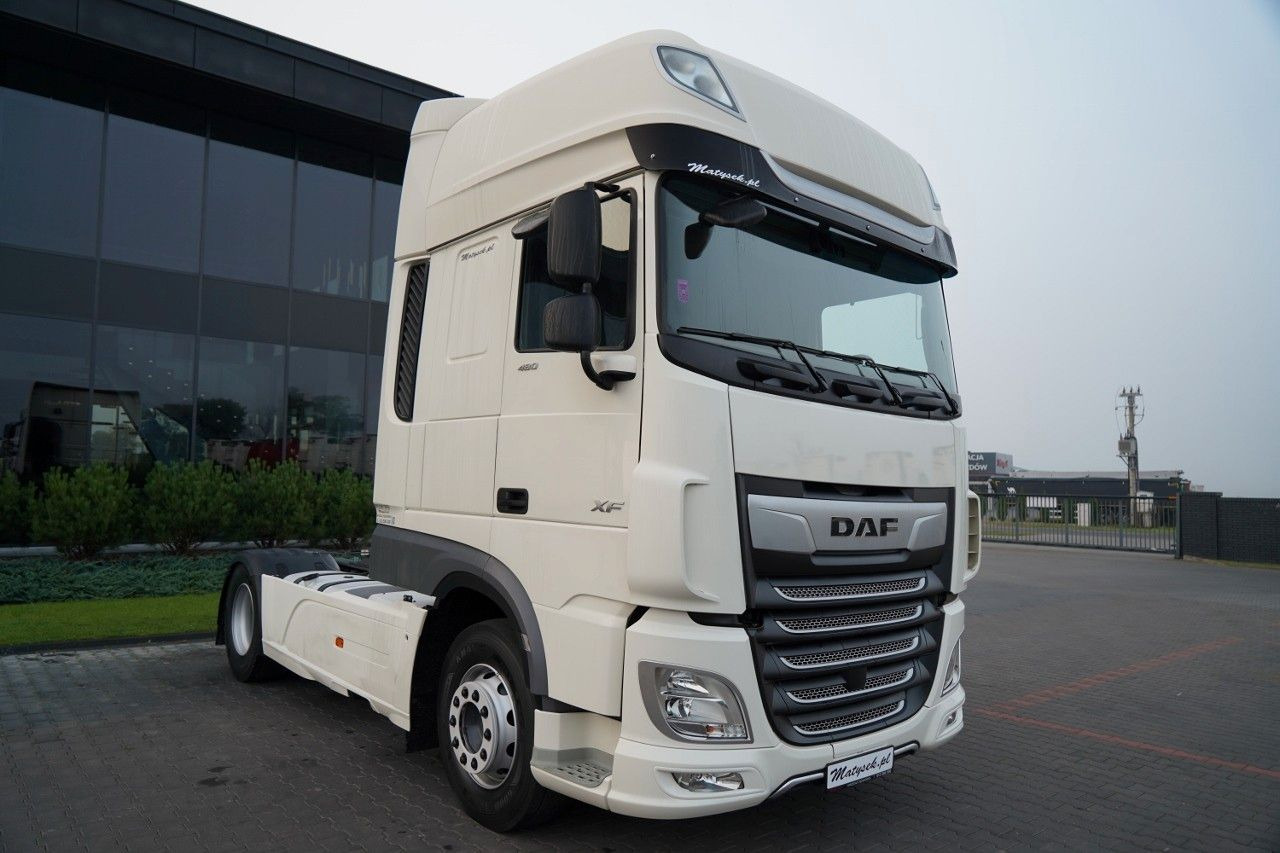 DAF XF 480 / SUPER SPACE CAB / OPONY 100% / 2021 ROK - Vetopöytäauto: kuva DAF XF 480 / SUPER SPACE CAB / OPONY 100% / 2021 ROK - Vetopöytäauto DAF XF 480 / SUPER SPACE CAB / OPONY 100% / 2021 ROK - Vetopöytäauto: kuva DAF XF 480 / SUPER SPACE CAB / OPONY 100% / 2021 ROK - Vetopöytäauto
