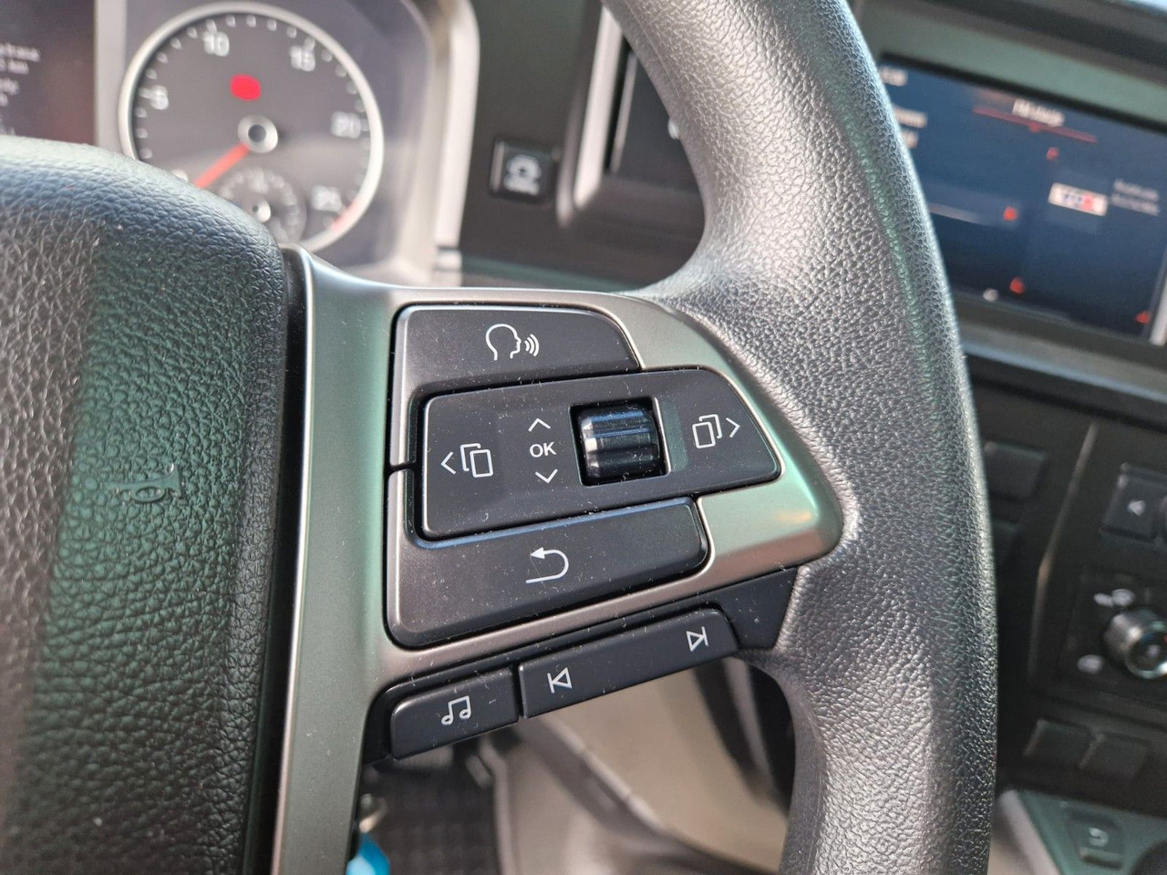 Vetopöytäauto MAN TGX 18.470 / MEGA / XXL / LOWDECK / EURO 6 /: kuva Vetopöytäauto MAN TGX 18.470 / MEGA / XXL / LOWDECK / EURO 6 / Vetopöytäauto MAN TGX 18.470 / MEGA / XXL / LOWDECK / EURO 6 /: kuva Vetopöytäauto MAN TGX 18.470 / MEGA / XXL / LOWDECK / EURO 6 /