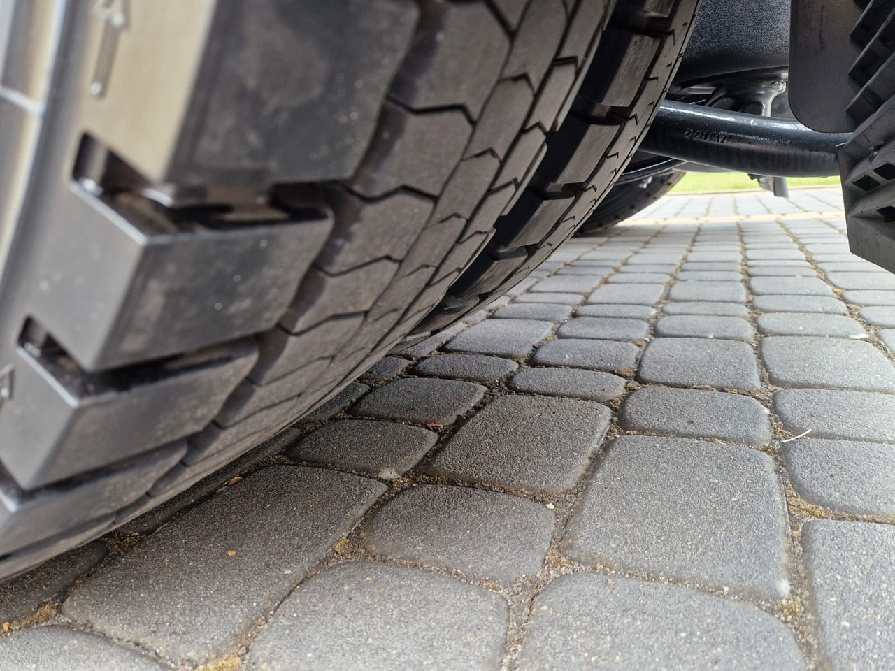 Vetopöytäauto MAN TGX 18.470 / MEGA / XXL / LOWDECK / EURO 6 /: kuva Vetopöytäauto MAN TGX 18.470 / MEGA / XXL / LOWDECK / EURO 6 / Vetopöytäauto MAN TGX 18.470 / MEGA / XXL / LOWDECK / EURO 6 /: kuva Vetopöytäauto MAN TGX 18.470 / MEGA / XXL / LOWDECK / EURO 6 /