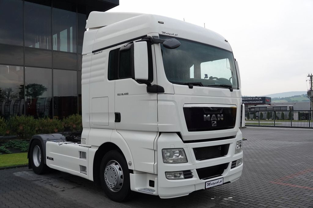MAN TGX 18.480 / RETARDER / EURO 5 / EEV / SPROWADZO MAN TGX 18.480 / RETARDER / EURO 5 / EEV / SPROWADZO - Vetopöytäauto: kuva MAN TGX 18.480 / RETARDER / EURO 5 / EEV / SPROWADZO MAN TGX 18.480 / RETARDER / EURO 5 / EEV / SPROWADZO - Vetopöytäauto MAN TGX 18.480 / RETARDER / EURO 5 / EEV / SPROWADZO MAN TGX 18.480 / RETARDER / EURO 5 / EEV / SPROWADZO - Vetopöytäauto: kuva MAN TGX 18.480 / RETARDER / EURO 5 / EEV / SPROWADZO MAN TGX 18.480 / RETARDER / EURO 5 / EEV / SPROWADZO - Vetopöytäauto