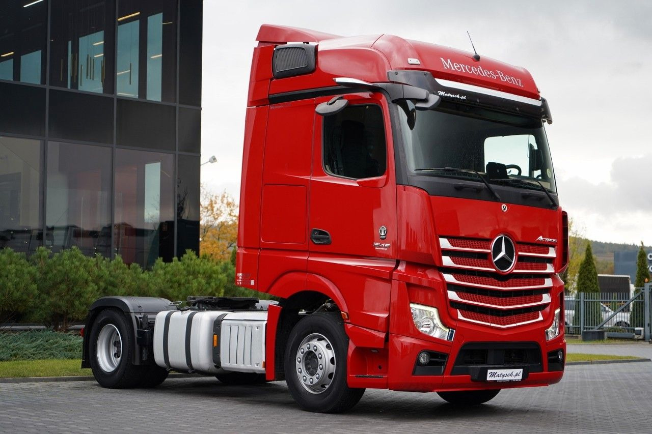 Mercedes-Benz ACTROS 1845 / BIG SPACE / 2020 - Vetopöytäauto: kuva Mercedes-Benz ACTROS 1845 / BIG SPACE / 2020 - Vetopöytäauto Mercedes-Benz ACTROS 1845 / BIG SPACE / 2020 - Vetopöytäauto: kuva Mercedes-Benz ACTROS 1845 / BIG SPACE / 2020 - Vetopöytäauto