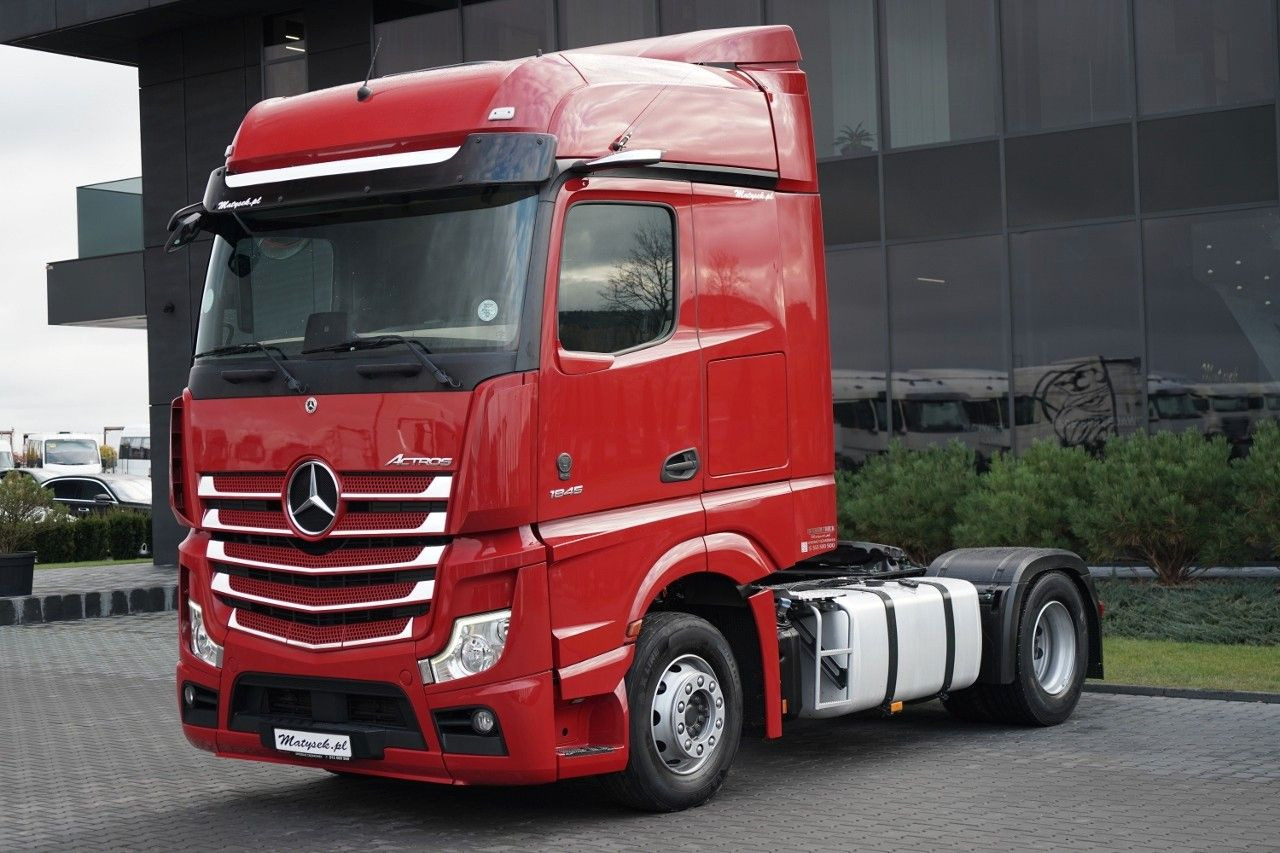 Mercedes-Benz ACTROS 1845 / MP5 / BIG SPACE - Vetopöytäauto: kuva Mercedes-Benz ACTROS 1845 / MP5 / BIG SPACE - Vetopöytäauto Mercedes-Benz ACTROS 1845 / MP5 / BIG SPACE - Vetopöytäauto: kuva Mercedes-Benz ACTROS 1845 / MP5 / BIG SPACE - Vetopöytäauto