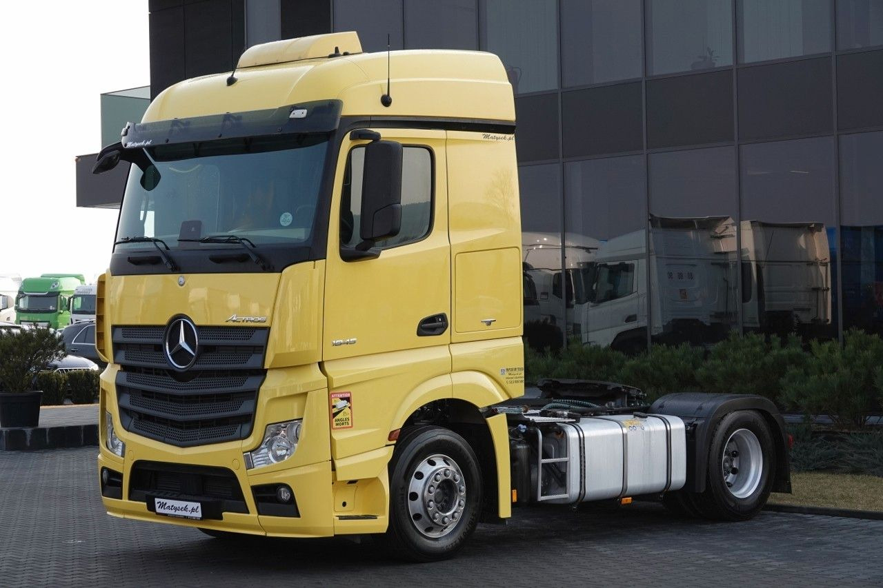 Mercedes-Benz ACTROS 1845 / RETARDER / HYDRAULIKA / - Vetopöytäauto: kuva Mercedes-Benz ACTROS 1845 / RETARDER / HYDRAULIKA / - Vetopöytäauto Mercedes-Benz ACTROS 1845 / RETARDER / HYDRAULIKA / - Vetopöytäauto: kuva Mercedes-Benz ACTROS 1845 / RETARDER / HYDRAULIKA / - Vetopöytäauto