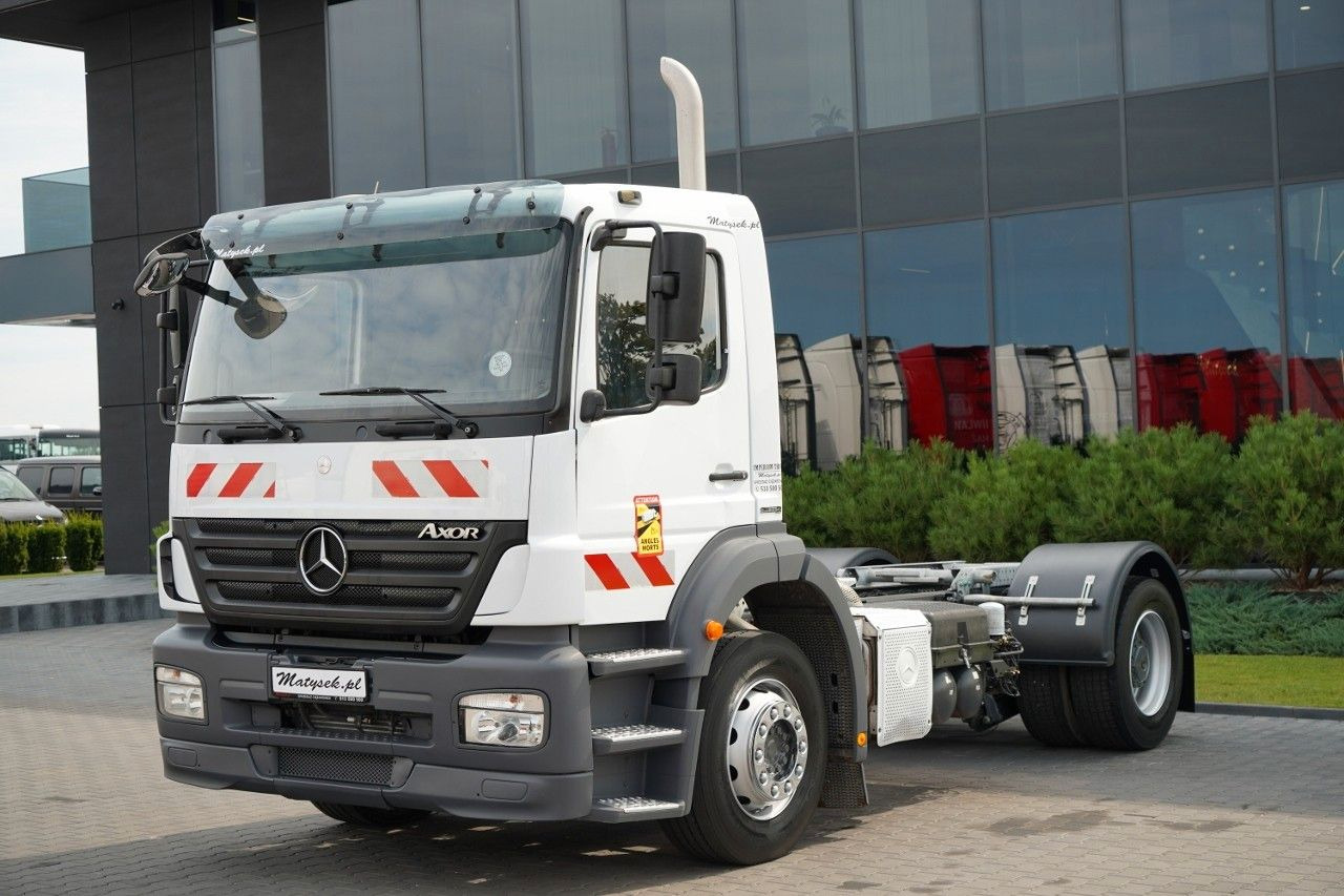 Mercedes-Benz AXOR 1829 / RETARDER / RAMA POD ZABUDOWĘ / 4 m / - Vetopöytäauto: kuva Mercedes-Benz AXOR 1829 / RETARDER / RAMA POD ZABUDOWĘ / 4 m / - Vetopöytäauto Mercedes-Benz AXOR 1829 / RETARDER / RAMA POD ZABUDOWĘ / 4 m / - Vetopöytäauto: kuva Mercedes-Benz AXOR 1829 / RETARDER / RAMA POD ZABUDOWĘ / 4 m / - Vetopöytäauto
