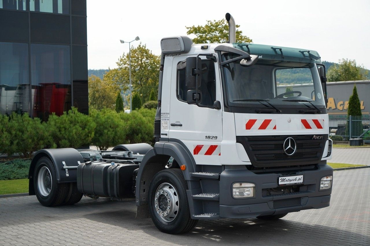 Mercedes-Benz AXOR 1829 / RETARDER / RAMA POD ZABUDOWĘ / 4 m / - Vetopöytäauto: kuva Mercedes-Benz AXOR 1829 / RETARDER / RAMA POD ZABUDOWĘ / 4 m / - Vetopöytäauto Mercedes-Benz AXOR 1829 / RETARDER / RAMA POD ZABUDOWĘ / 4 m / - Vetopöytäauto: kuva Mercedes-Benz AXOR 1829 / RETARDER / RAMA POD ZABUDOWĘ / 4 m / - Vetopöytäauto