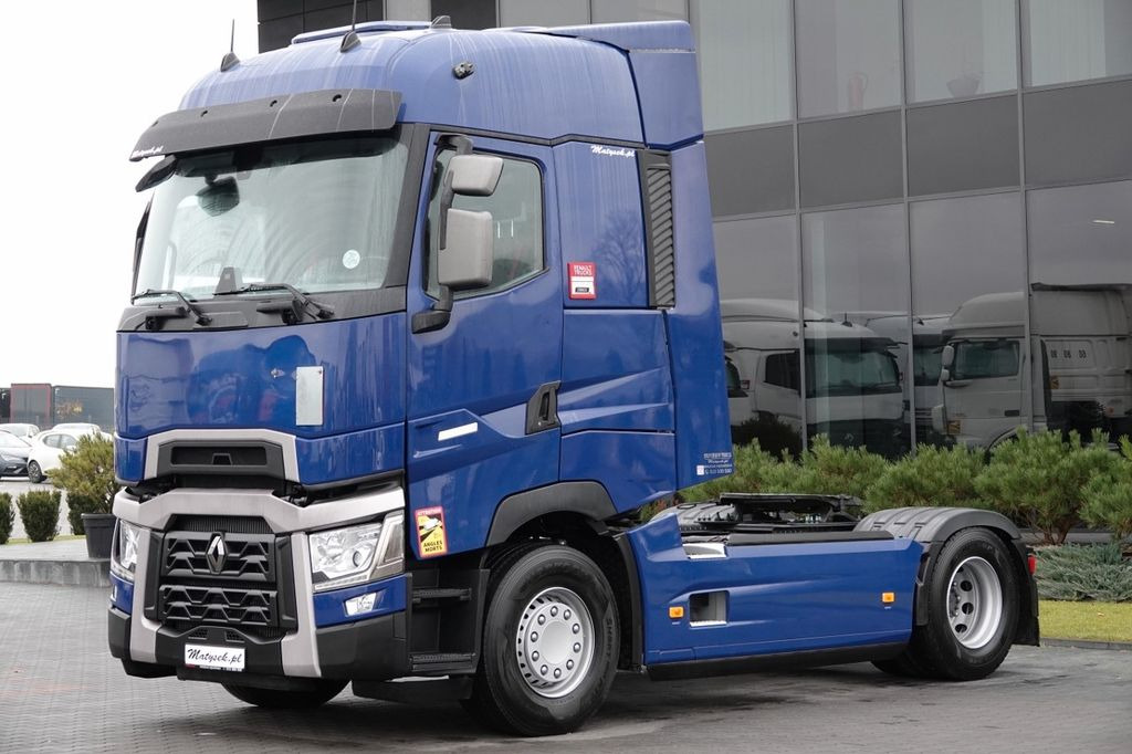 Renault T 520 / RETARDER / I-PARK COOL / HIGH CAB / 11. - Vetopöytäauto: kuva Renault T 520 / RETARDER / I-PARK COOL / HIGH CAB / 11. - Vetopöytäauto Renault T 520 / RETARDER / I-PARK COOL / HIGH CAB / 11. - Vetopöytäauto: kuva Renault T 520 / RETARDER / I-PARK COOL / HIGH CAB / 11. - Vetopöytäauto