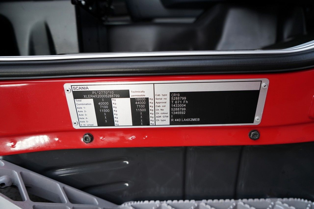 Vetopöytäauto Scania R 440  / RETARDER / OPTICRUISE + SPRZĘGŁO / FULL: kuva Vetopöytäauto Scania R 440  / RETARDER / OPTICRUISE + SPRZĘGŁO / FULL