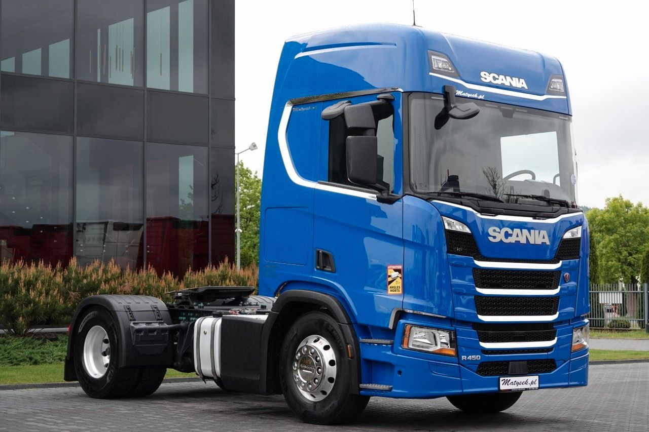 Scania R 450 / RETARDER / HYDRAULIKA / ADR AT / I-PARK - Vetopöytäauto: kuva Scania R 450 / RETARDER / HYDRAULIKA / ADR AT / I-PARK - Vetopöytäauto Scania R 450 / RETARDER / HYDRAULIKA / ADR AT / I-PARK - Vetopöytäauto: kuva Scania R 450 / RETARDER / HYDRAULIKA / ADR AT / I-PARK - Vetopöytäauto