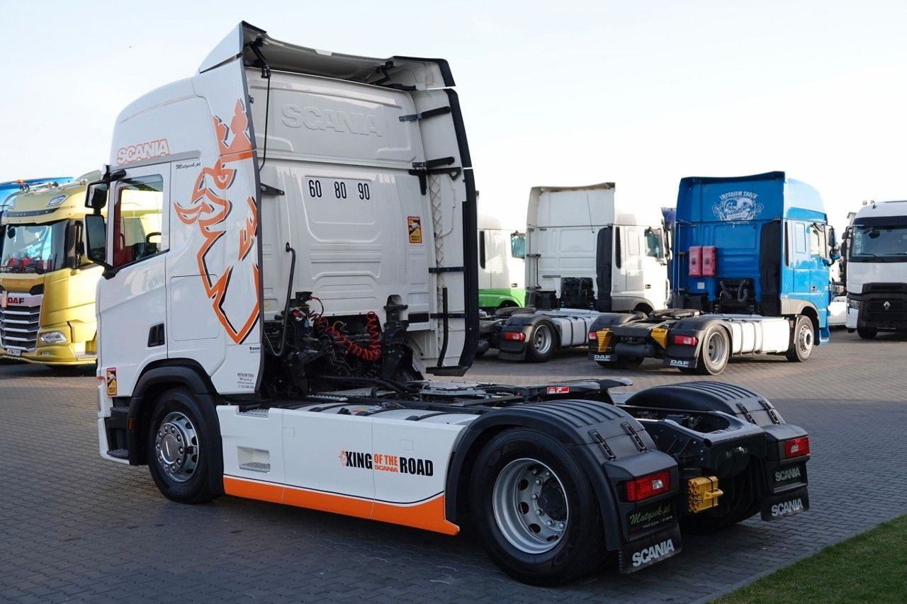 Scania R 450 / RETARDER / HYDRAULIKA do wywrotu+ dwuobw - Vetopöytäauto: kuva Scania R 450 / RETARDER / HYDRAULIKA do wywrotu+ dwuobw - Vetopöytäauto Scania R 450 / RETARDER / HYDRAULIKA do wywrotu+ dwuobw - Vetopöytäauto: kuva Scania R 450 / RETARDER / HYDRAULIKA do wywrotu+ dwuobw - Vetopöytäauto