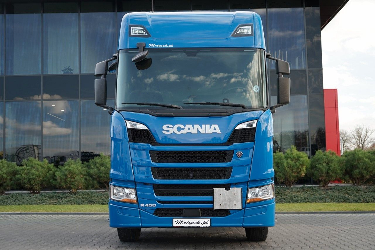Scania R 450 / RETARDER / PEŁNY ADR / I-PARK COOL / ALU - Vetopöytäauto: kuva  Scania R 450 / RETARDER / PEŁNY ADR / I-PARK COOL / ALU - Vetopöytäauto Scania R 450 / RETARDER / PEŁNY ADR / I-PARK COOL / ALU - Vetopöytäauto: kuva  Scania R 450 / RETARDER / PEŁNY ADR / I-PARK COOL / ALU - Vetopöytäauto