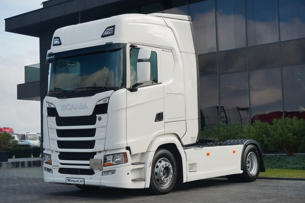 Scania S 500 / RETARDER / FULL AIR MATIC / NAVI - Vetopöytäauto: kuva Scania S 500 / RETARDER / FULL AIR MATIC / NAVI - Vetopöytäauto Scania S 500 / RETARDER / FULL AIR MATIC / NAVI - Vetopöytäauto: kuva Scania S 500 / RETARDER / FULL AIR MATIC / NAVI - Vetopöytäauto