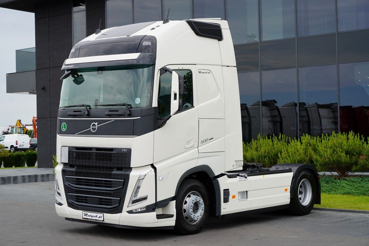 Volvo FH 500 / XXL / 2024 / I-PARK COOL / SKÓRY / I-SH - Vetopöytäauto: kuva Volvo FH 500 / XXL / 2024 / I-PARK COOL / SKÓRY / I-SH - Vetopöytäauto Volvo FH 500 / XXL / 2024 / I-PARK COOL / SKÓRY / I-SH - Vetopöytäauto: kuva Volvo FH 500 / XXL / 2024 / I-PARK COOL / SKÓRY / I-SH - Vetopöytäauto
