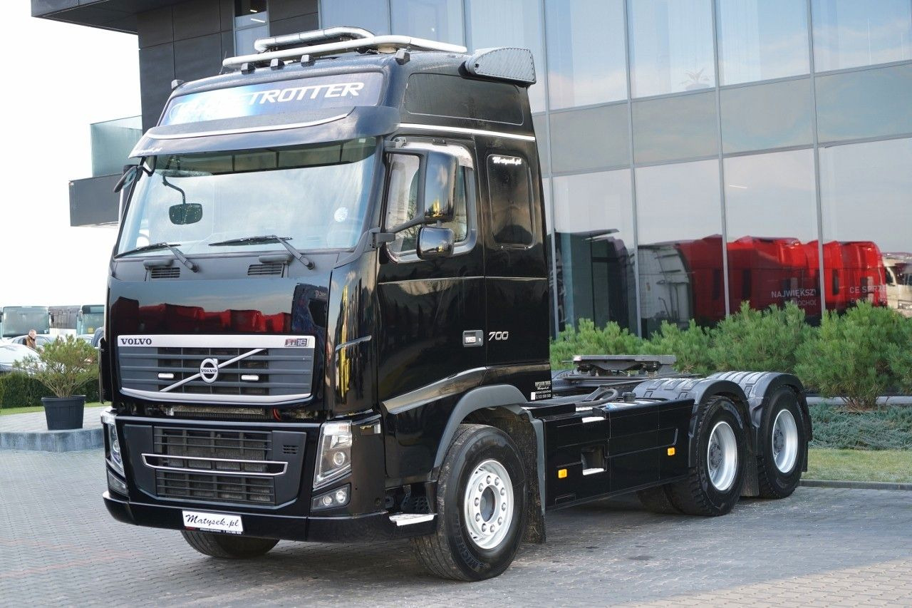 Volvo FH16 / 700 / 6x4 / HYDRAULIKA / RETARDER / 3 OSI - Vetopöytäauto: kuva Volvo FH16 / 700 / 6x4 / HYDRAULIKA / RETARDER / 3 OSI - Vetopöytäauto Volvo FH16 / 700 / 6x4 / HYDRAULIKA / RETARDER / 3 OSI - Vetopöytäauto: kuva Volvo FH16 / 700 / 6x4 / HYDRAULIKA / RETARDER / 3 OSI - Vetopöytäauto