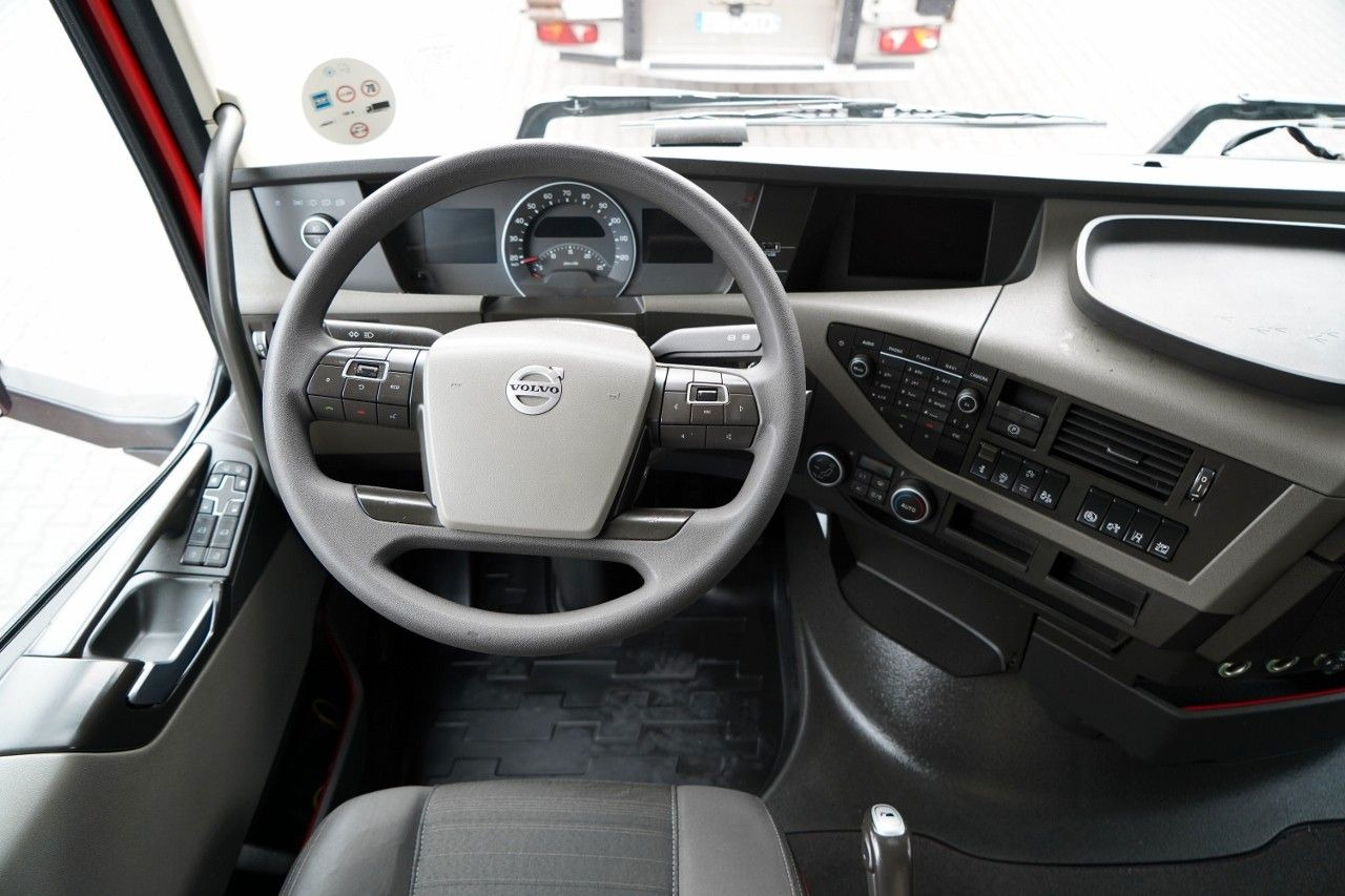 Pressukapelli kuorma-auto Volvo FH 460 / I-SAVE / ZESTAW TANDEM 120 M3 / PRZEJAZ: kuva Pressukapelli kuorma-auto Volvo FH 460 / I-SAVE / ZESTAW TANDEM 120 M3 / PRZEJAZ