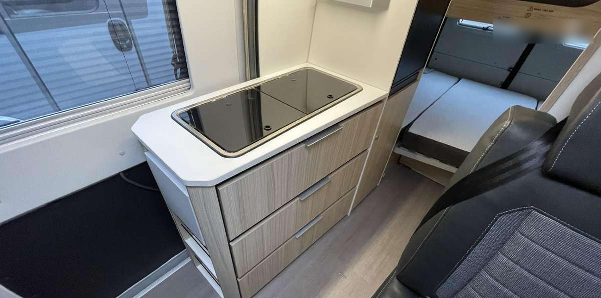 Adria Twin 600 SP Family - Retkeilyauto: kuva Adria Twin 600 SP Family - Retkeilyauto Adria Twin 600 SP Family - Retkeilyauto: kuva Adria Twin 600 SP Family - Retkeilyauto