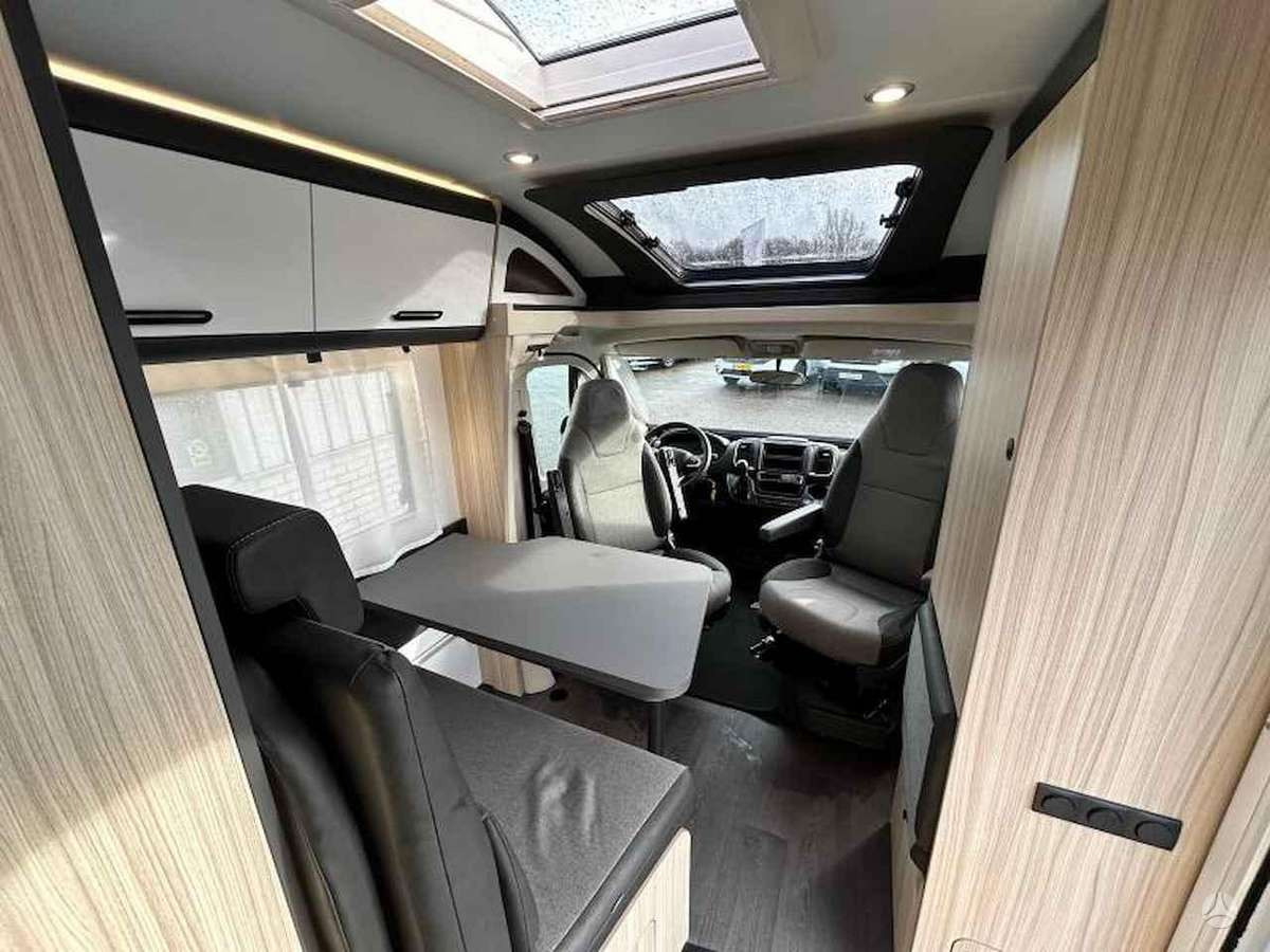 SUN LIVING C 65 SL - Puoli-integroitu asuntoauto: kuva SUN LIVING C 65 SL - Puoli-integroitu asuntoauto SUN LIVING C 65 SL - Puoli-integroitu asuntoauto: kuva SUN LIVING C 65 SL - Puoli-integroitu asuntoauto