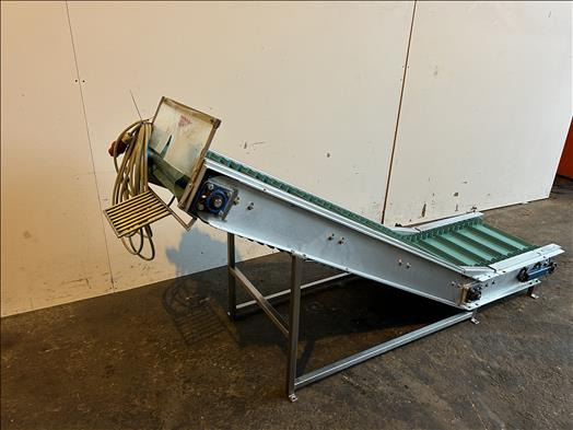 NNP Flighted elevator conveyor - Kuljetin: kuva NNP Flighted elevator conveyor - Kuljetin NNP Flighted elevator conveyor - Kuljetin: kuva NNP Flighted elevator conveyor - Kuljetin