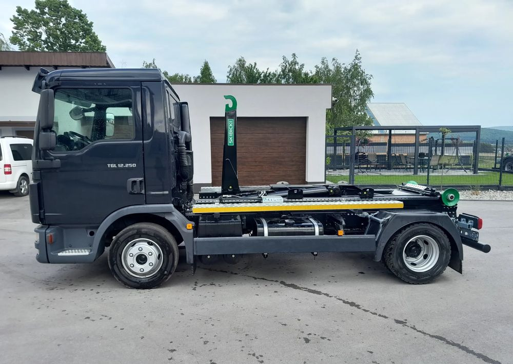 MAN TGL 12.250 nowe urządzenie hakowe SKIBICKI HKS 8/3300 ATEGO / TGM - Koukkulava kuorma-auto: kuva MAN TGL 12.250 nowe urządzenie hakowe SKIBICKI HKS 8/3300 ATEGO / TGM - Koukkulava kuorma-auto MAN TGL 12.250 nowe urządzenie hakowe SKIBICKI HKS 8/3300 ATEGO / TGM - Koukkulava kuorma-auto: kuva MAN TGL 12.250 nowe urządzenie hakowe SKIBICKI HKS 8/3300 ATEGO / TGM - Koukkulava kuorma-auto