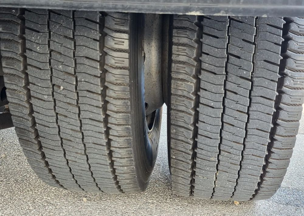 Pressukapelli kuorma-auto MAN TGM 12.290 / 15.290 / E6/ FIRANKA /BOCZNE DRZWI / BURTO-FIRANKA / 18PALET / WINDA / NISKI PRZEBIEG / 2018/ CAŁY NA PODUSZKACH / SERWISOWANY: kuva Pressukapelli kuorma-auto MAN TGM 12.290 / 15.290 / E6/ FIRANKA /BOCZNE DRZWI / BURTO-FIRANKA / 18PALET / WINDA / NISKI PRZEBIEG / 2018/ CAŁY NA PODUSZKACH / SERWISOWANY